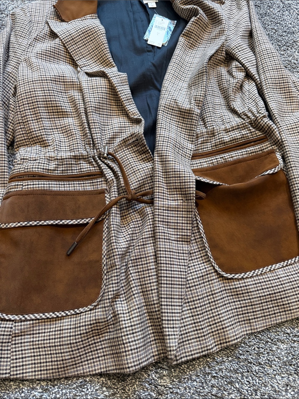 Brown Plaid Tailored Jacket with Suede Pockets - Picture 3 of 5